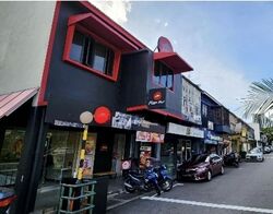 Upper Paya Lebar Road (D19), Shop House #627551671